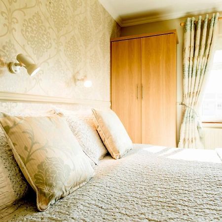Riverwalk House B&B Oughterard Kültér fotó