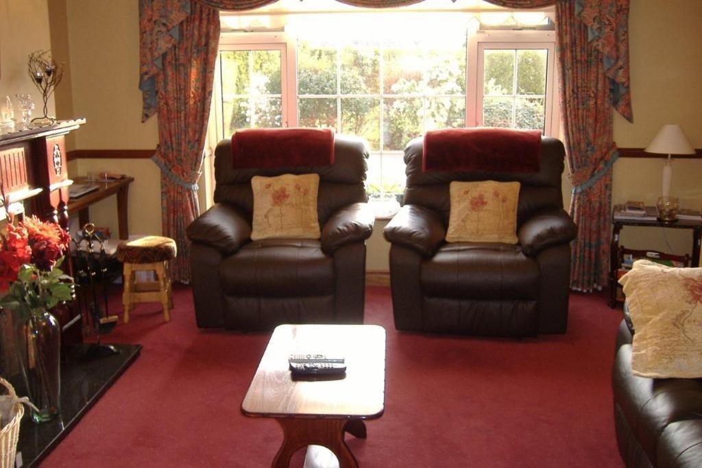 Riverwalk House B&B Oughterard Kültér fotó