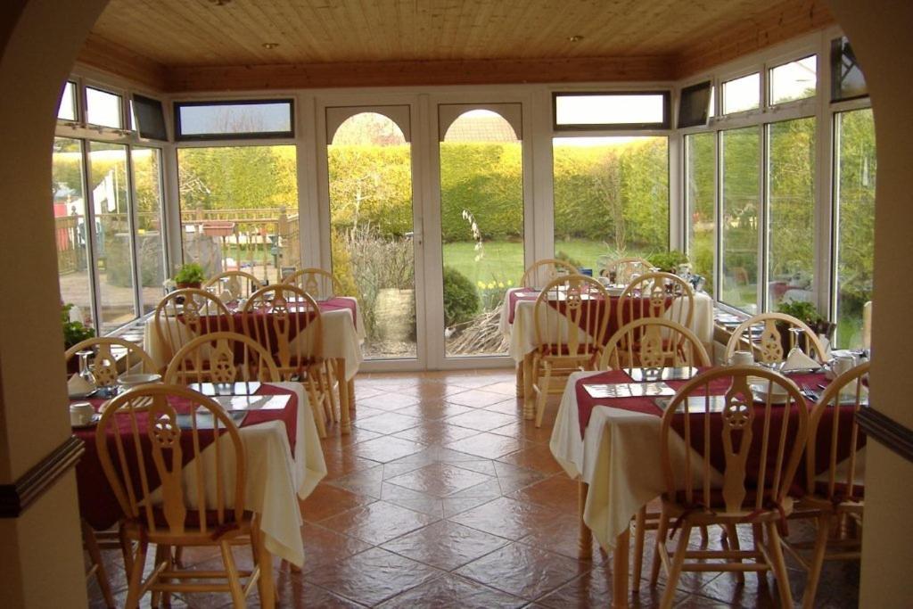 Riverwalk House B&B Oughterard Kültér fotó