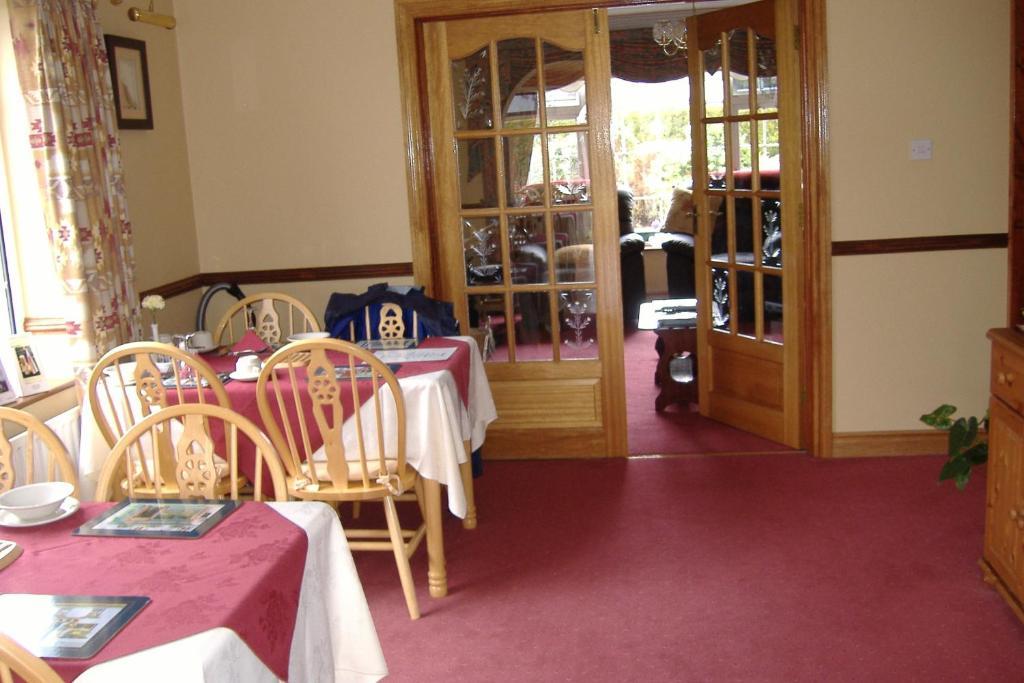 Riverwalk House B&B Oughterard Kültér fotó
