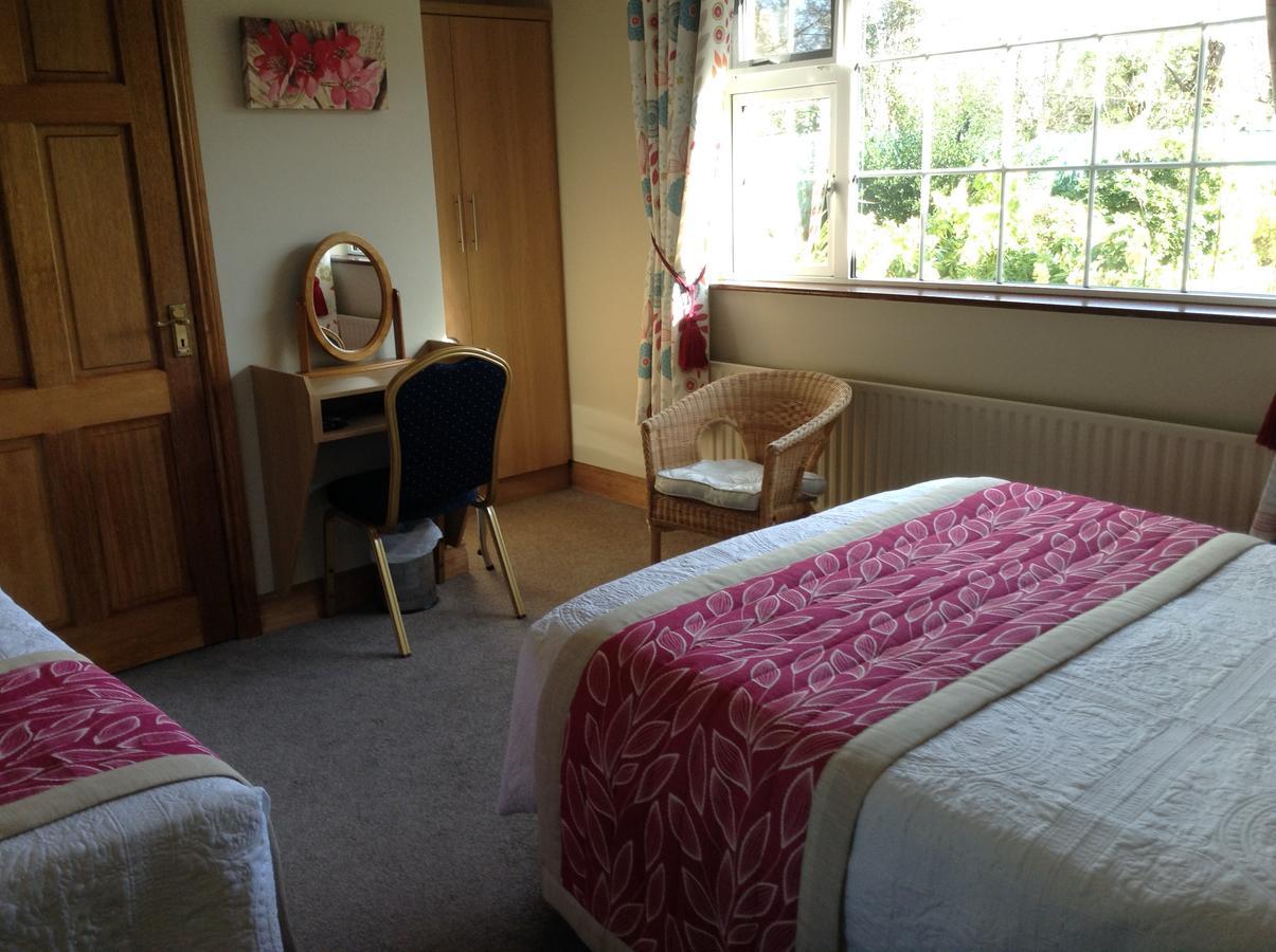 Riverwalk House B&B Oughterard Kültér fotó