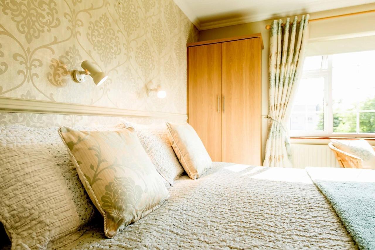 Riverwalk House B&B Oughterard Kültér fotó